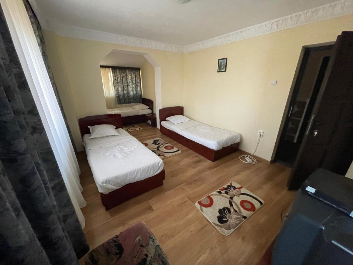 Motel Orion Obrejita Eksteriør bilde