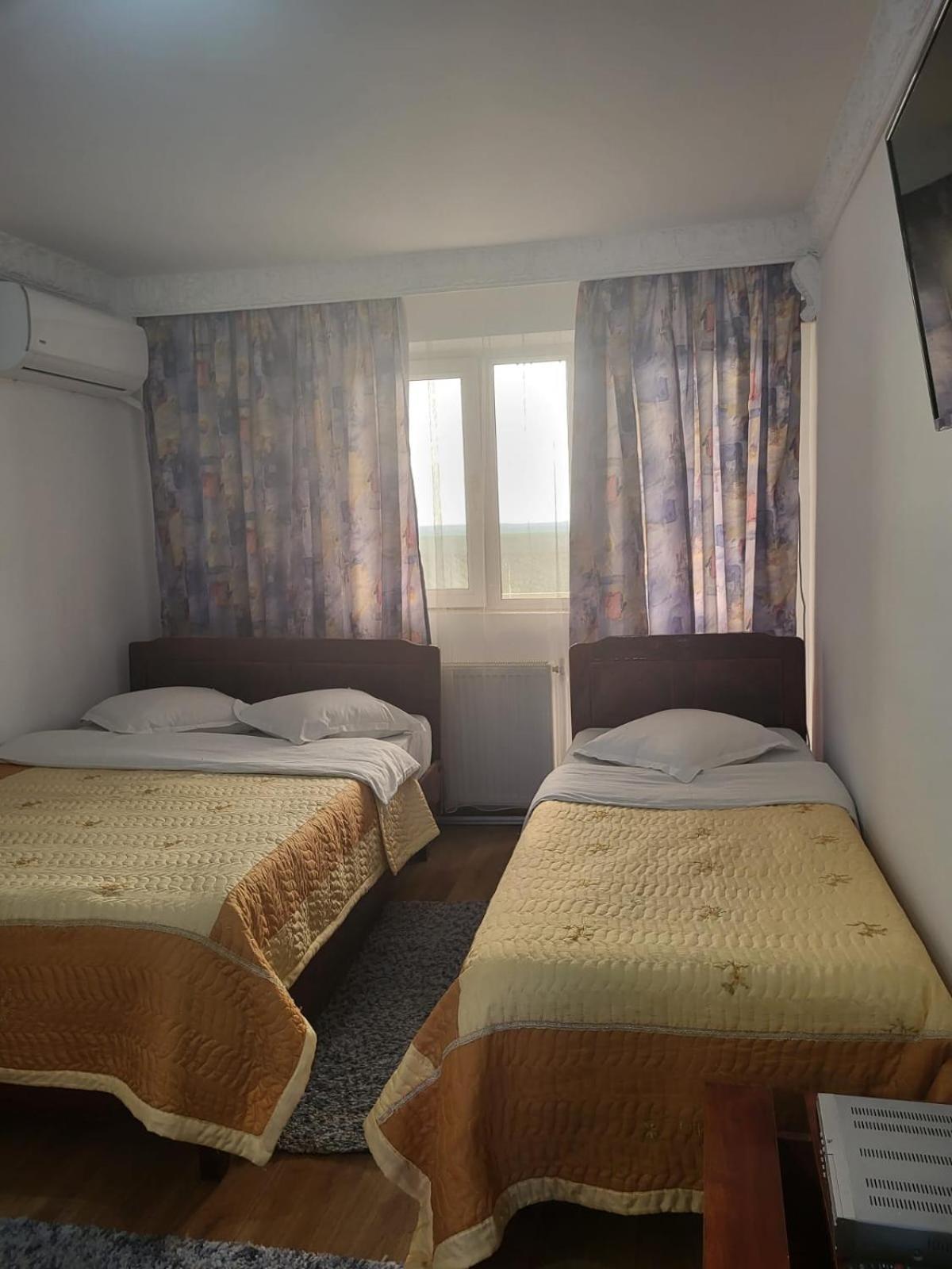 Motel Orion Obrejita Eksteriør bilde